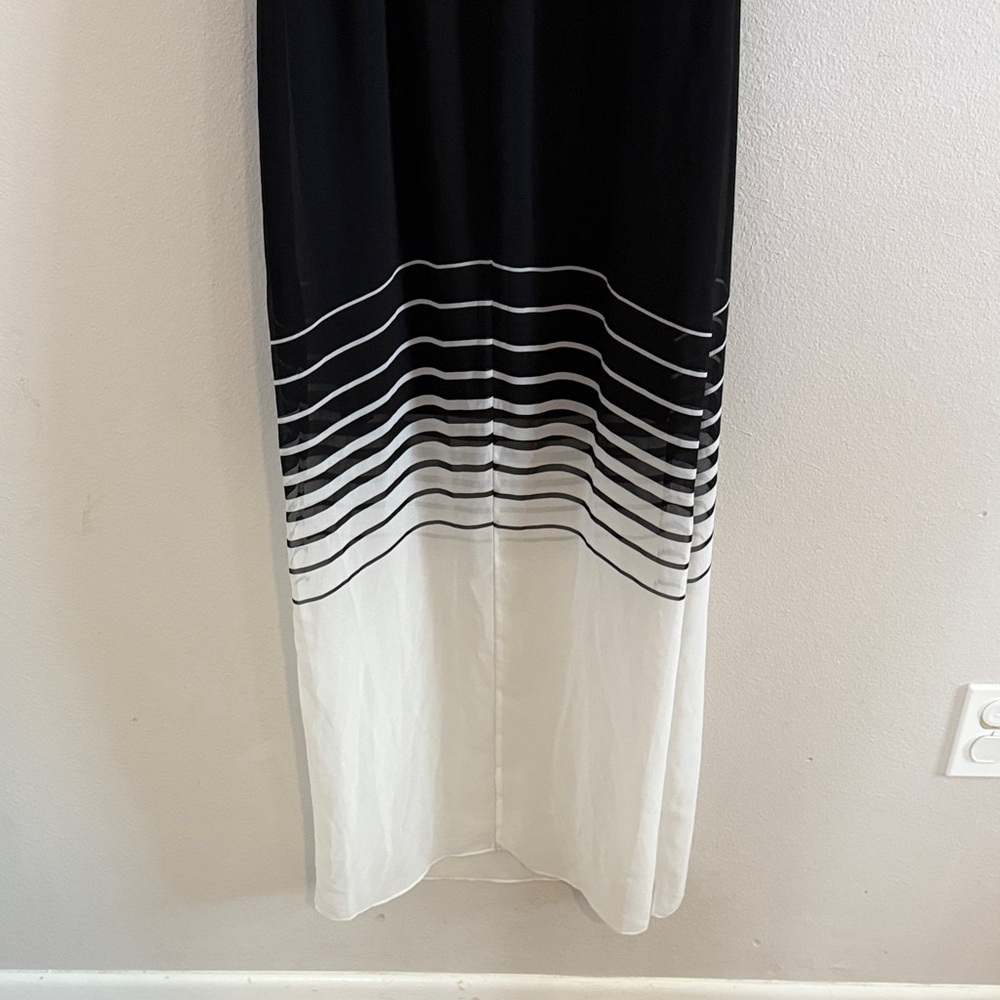 Vince Camuto Black and White Maxi Dress - Picture 9 of 10